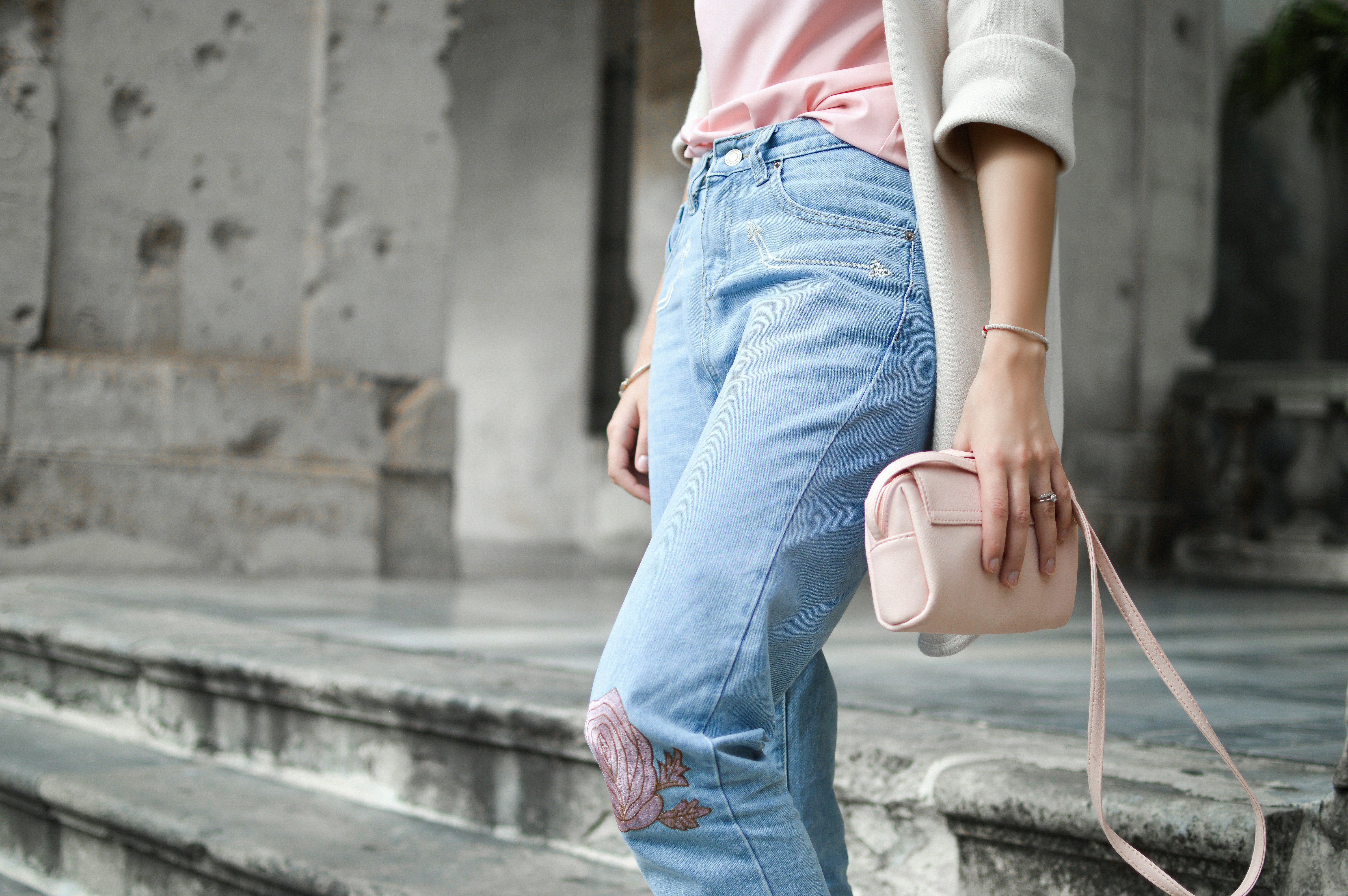 types of messenger bags
